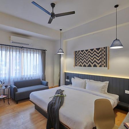 Poshtel Vns Apartment Varanasi Exterior foto