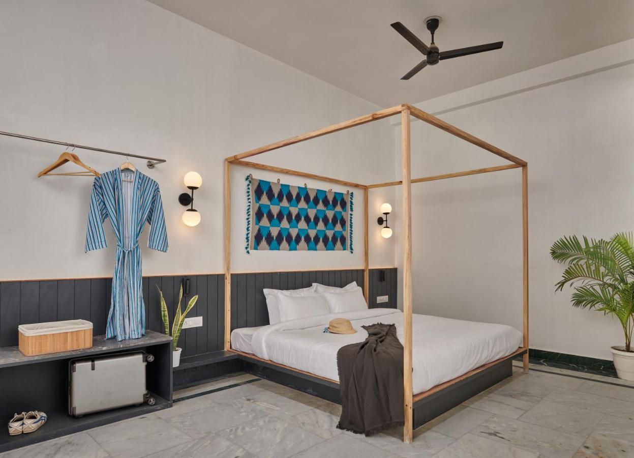 Poshtel Vns Apartment Varanasi Exterior foto