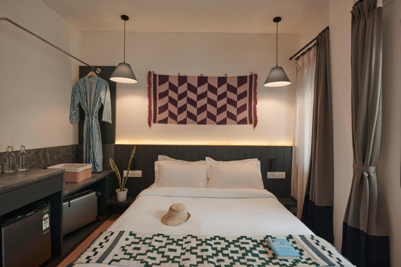 Poshtel Vns Apartment Varanasi Exterior foto